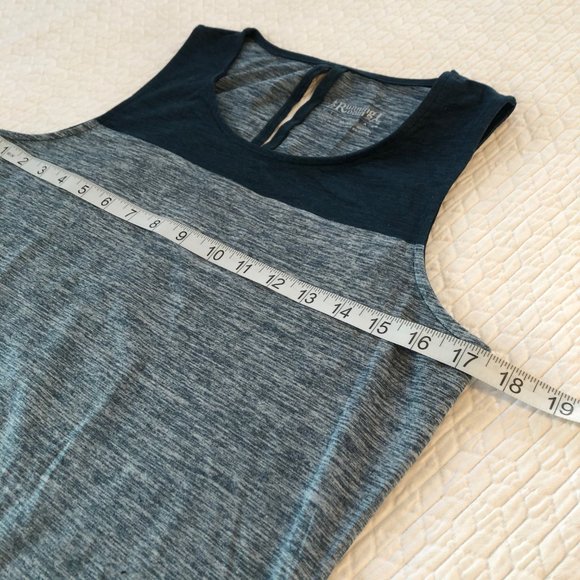 Running Room Tank - Picture 2 of 7